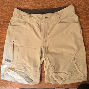 Outdoor Research 7” shorts 30